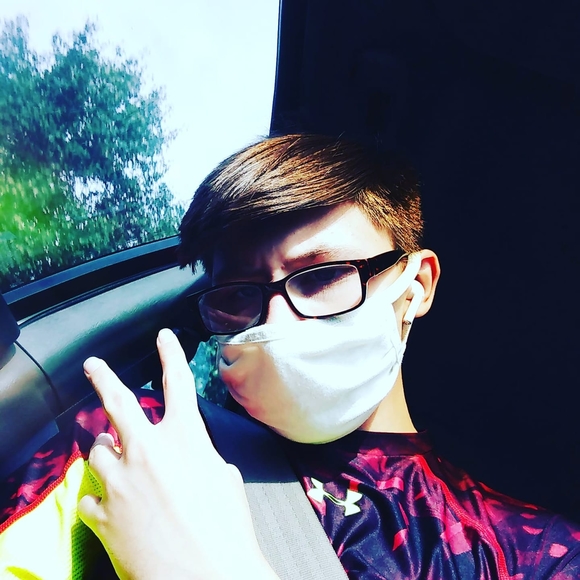 Meet your Posher, Joey - Picture 1 of 1